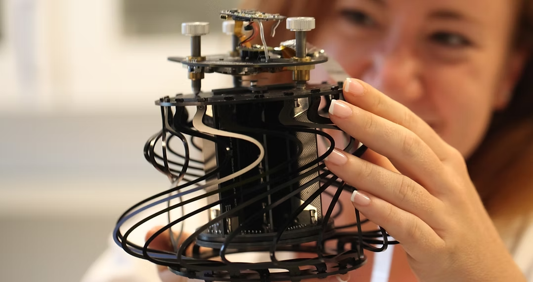 From bits to biometrics: sustainable hacking of optical storage technologies for atomic force microscopy and medical applications